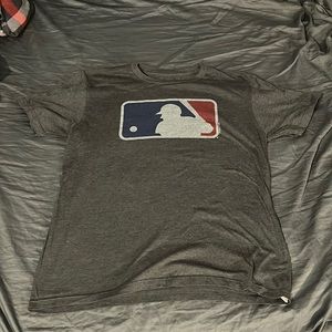 Mlb logo t-shirt